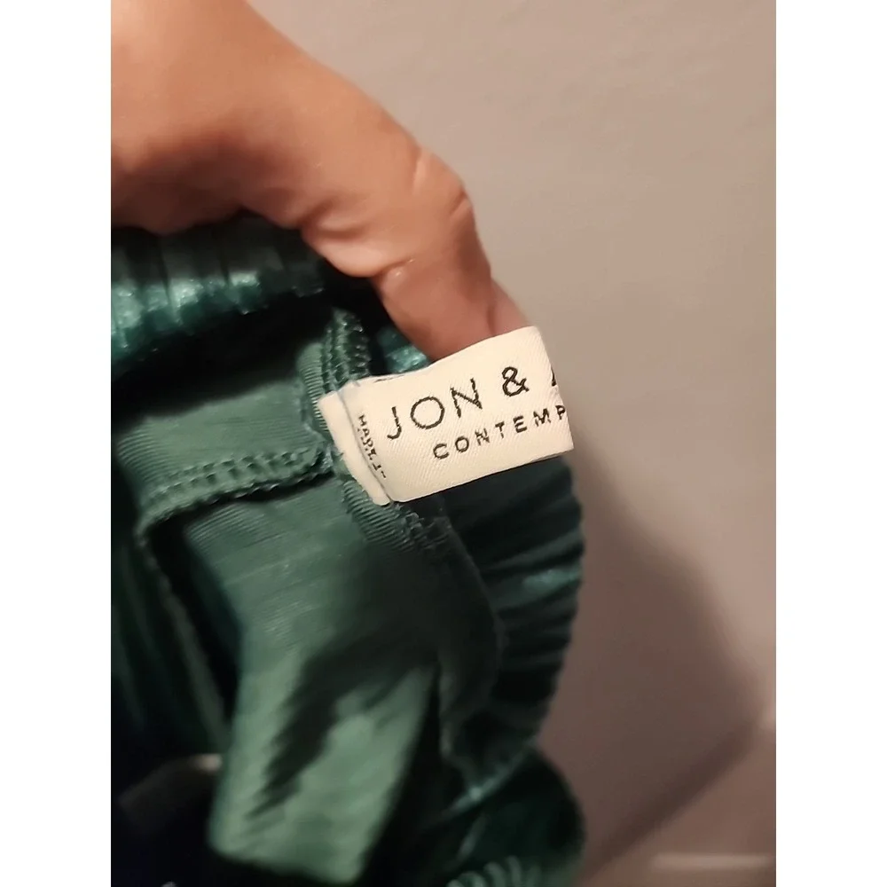 Jon & Anna Green Ribbed Crushed Velvet Ribbed Flare Slacks Pants Sz S Elastic - Picture 7 of 10